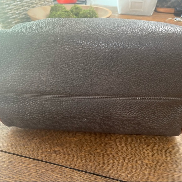 Vintage Dooney and Bourke large satchel bag with Shoulder Strap - Picture 5 of 15